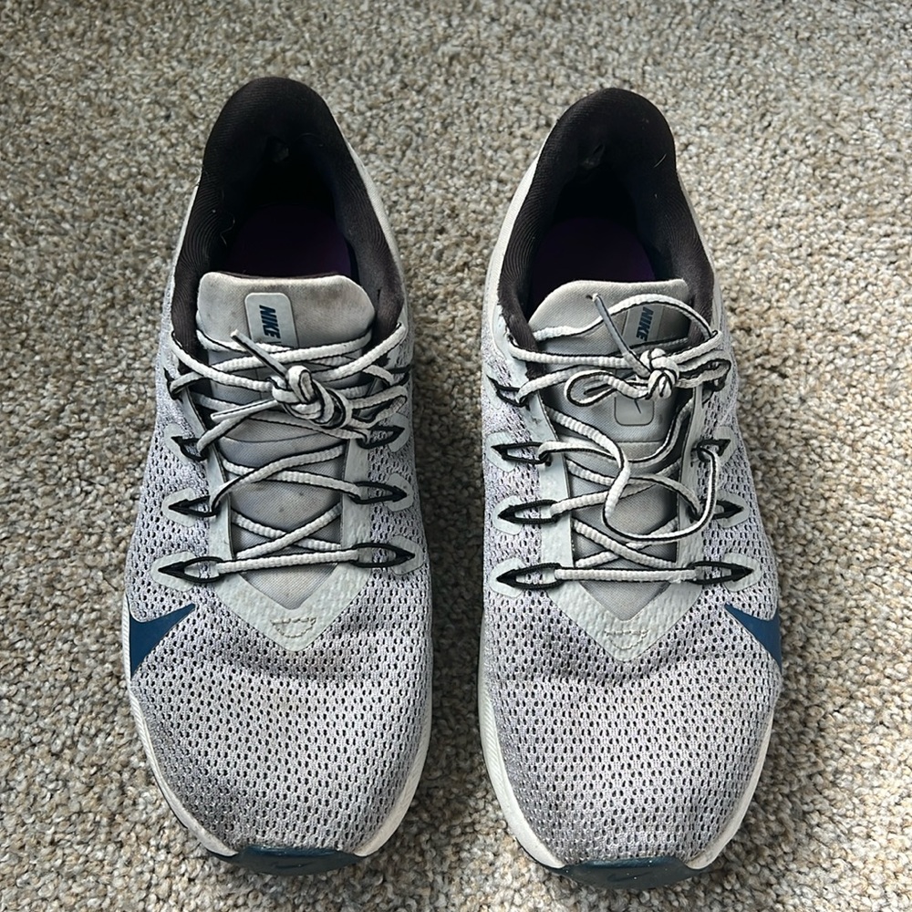 Nike Quest Cool Grey Running Shoes Comfortable Sport Women 7.5